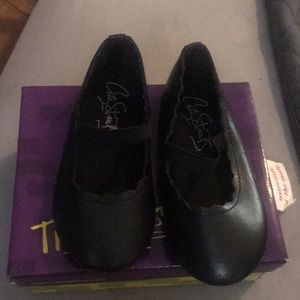 Little girls slippers.